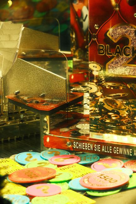 The Evolution and Mechanics of the Slot: From Mechanical Reels to Digital Innovation